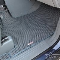Коврики текстильные на Chrysler Town & Country V (2007->)