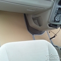 Коврики текстильные на Toyota Noah-Voxy II пр.руль (2007-2015) Без салазок